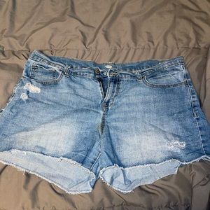 Women’s old navy size 14 Jean shorts